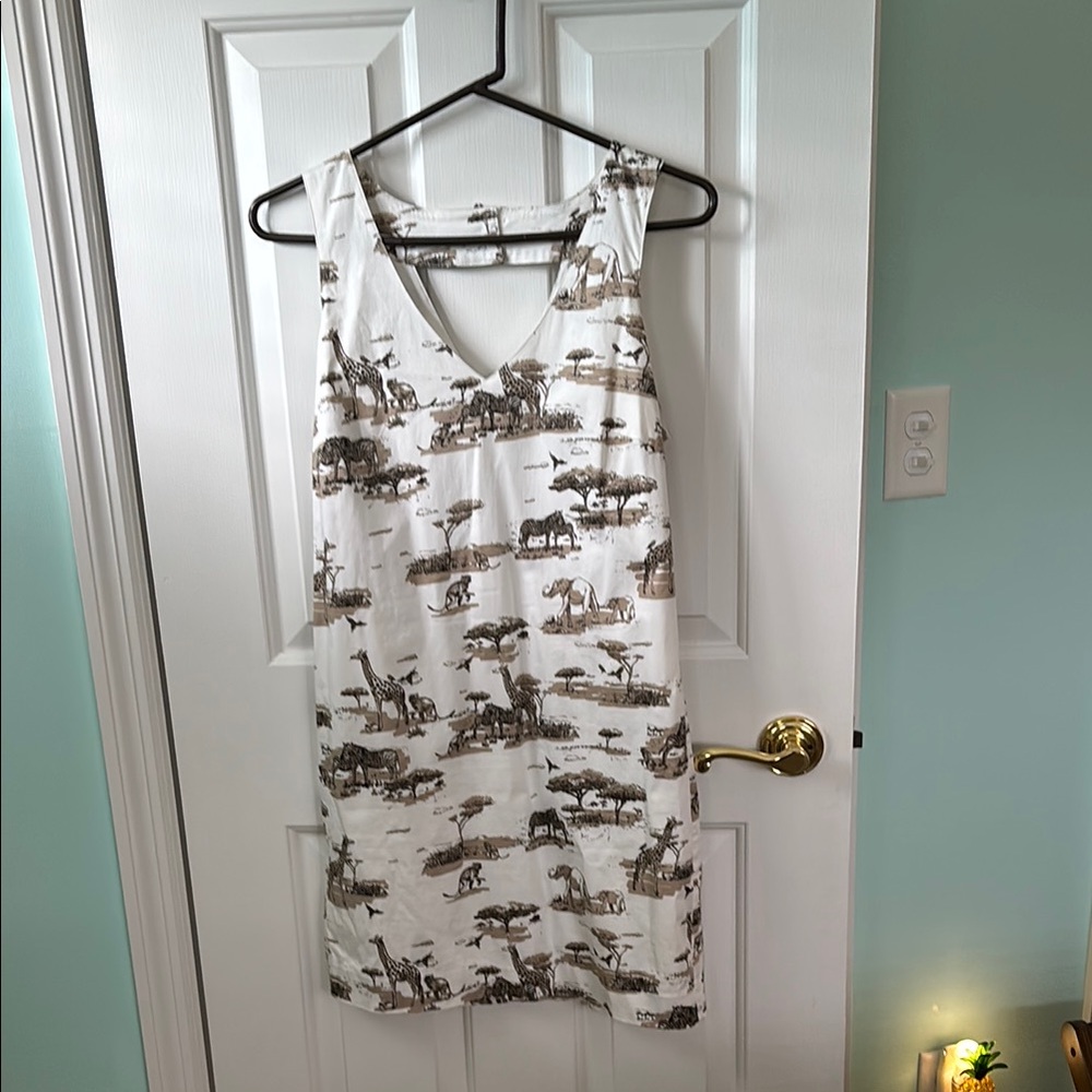 Banana Republic White and Brown Backless Dress